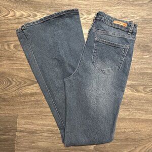 Articles of Society Bridgette Distressed Flare Jeans 9 29 Medium Wash Denim